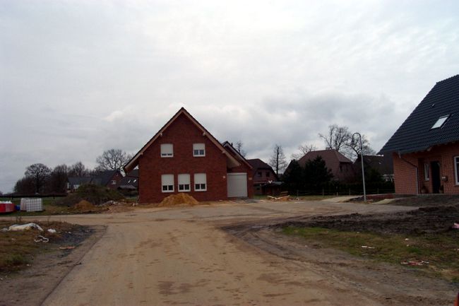 Ein hbsches Haus in der wachsenden Siedlung