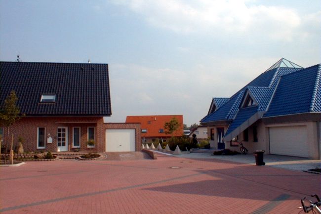 Eine gepflegte Neubau-Siedlung mit schne Huser