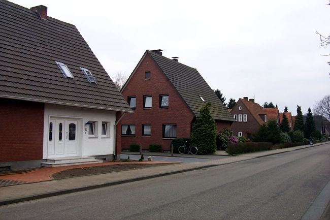 Der Eingangsbereich von diesem Haus wurde renoviert und erstrahlt in neuem Glanz