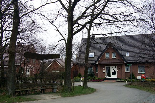Eine Rastmglichkeit fr Fugnger und Radfahrer