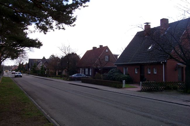 Huser mit gepflegte Vorgrten