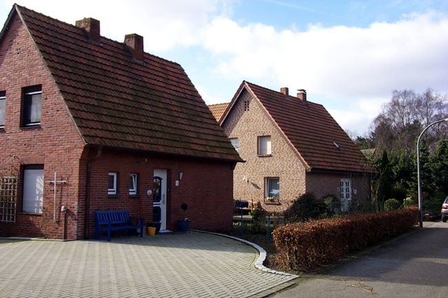 Huser mit schn gestaltete Beete