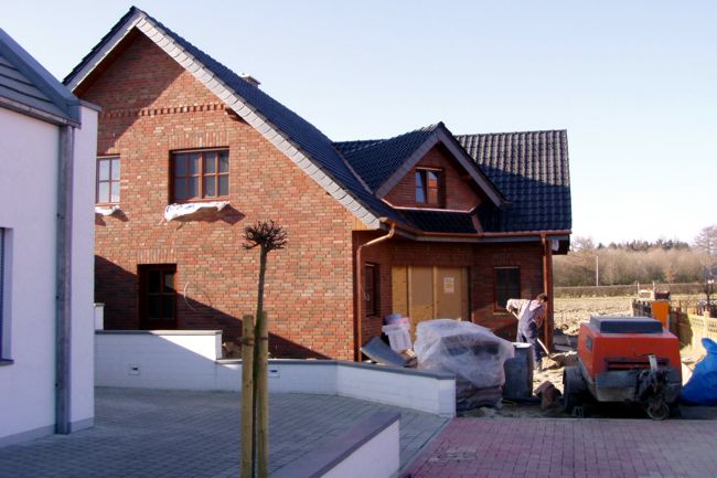 Ein hbsches Haus an dem hier noch gearbeitet wird