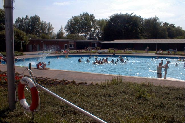 Ein Becken fr Nichtschwimmer