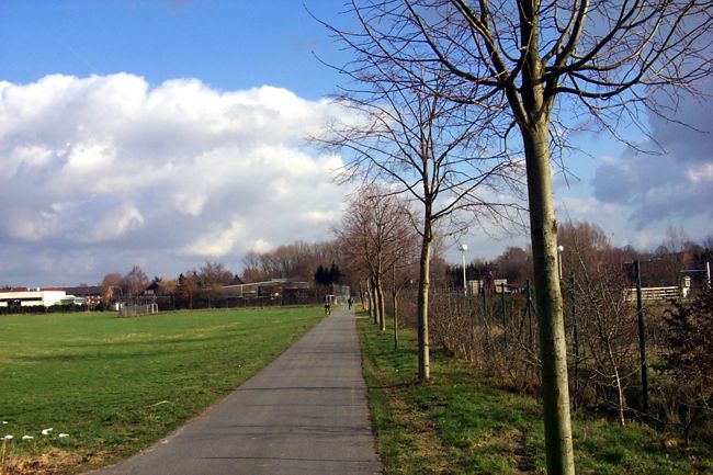 Dieser Weg verbindet den Beethovenring mit der Mhlenstrae