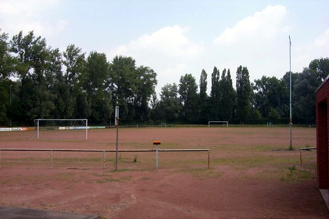 Ein Asche Fuballplatz