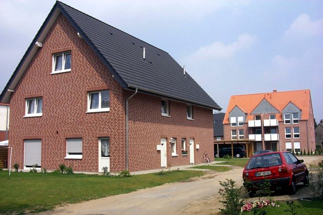 Ein hbsches Doppelhaus