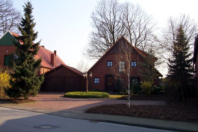 Ein hbsches Haus mit gepflegte Anlagen