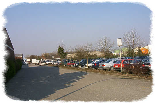 Der Mitarbeiterparkplatz von Hlsta