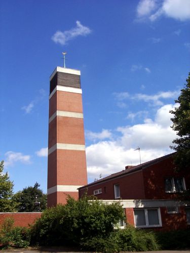 Der Glockenturm der St. Josef Kirche