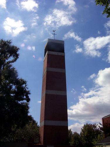 Der Kirchturm der St. Josefkirche