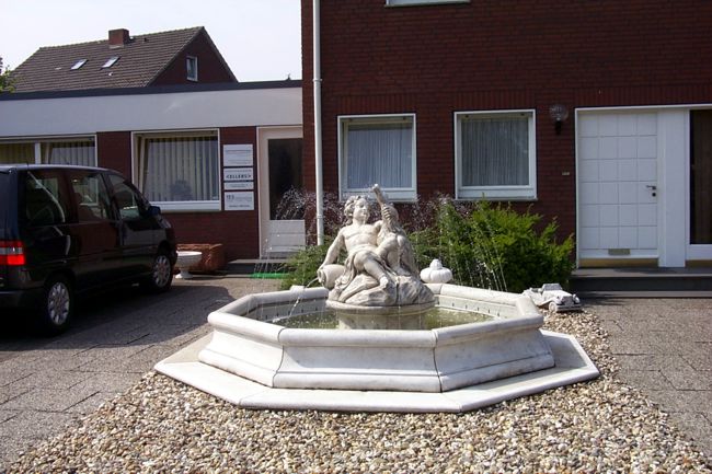 Ein Kunstwerk von Brunnen