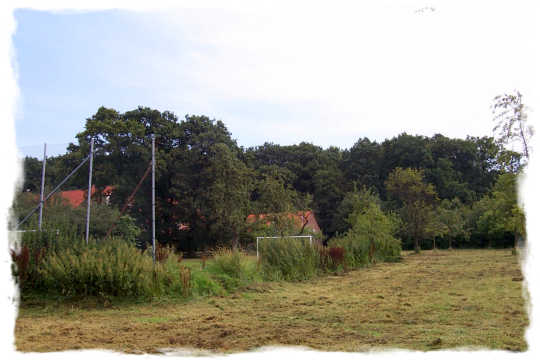 Blick auf einen Bolzplatz