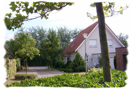 Ein hbsches Haus mit gepflegte Anlagen