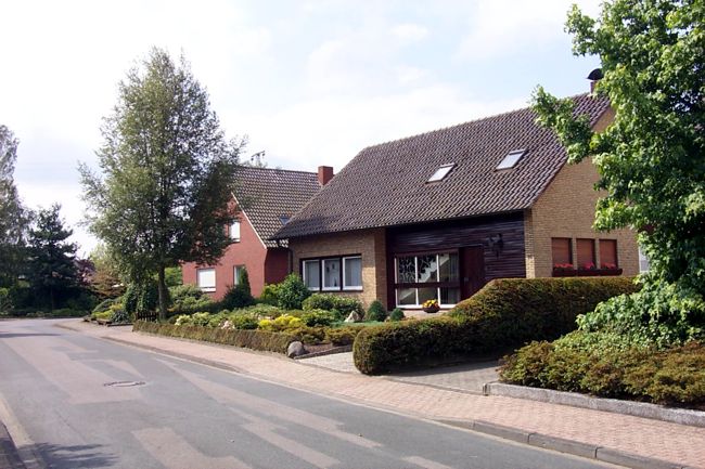 Ein hbsches Haus mit gepflegte Anlagen