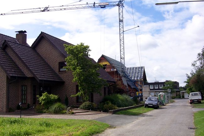 Am Ende der Strae entsteht ein weiteres hbsches Haus