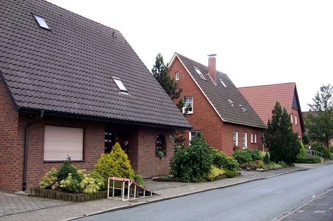 Ein hbsches Haus mit gepflegte Anlagen