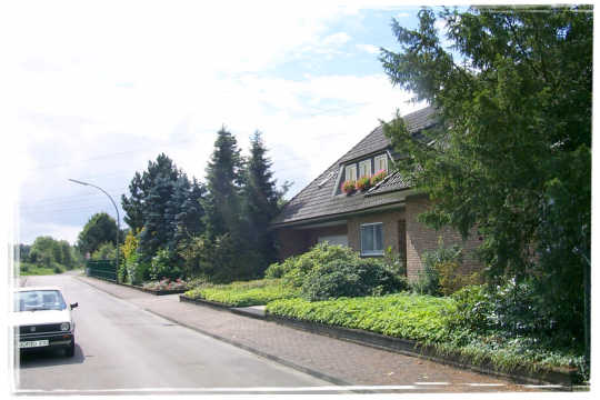 Ein hbsches Haus mit gepflegte Anlagen