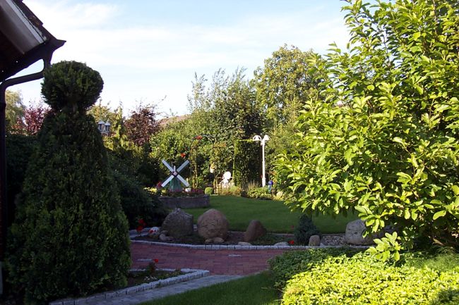 Ein schn gestalteter Garten