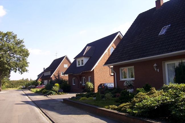 Ein hbsches Haus mit gepflegte Anlagen