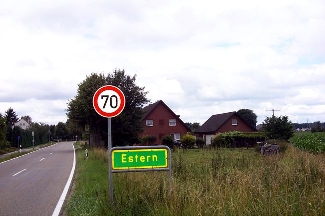 Hier beginnt die Bauernschaft Estern