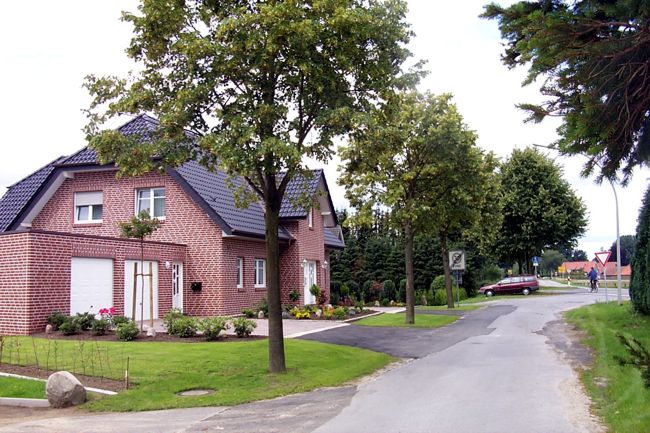 Ein hbsches Haus mit gepflegte Anlagen