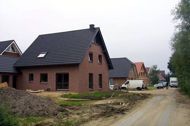 Ein hbsches Haus aber der Garten ist noch eine Baustelle