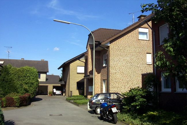 Hbsche Mehrfamilien-Huser