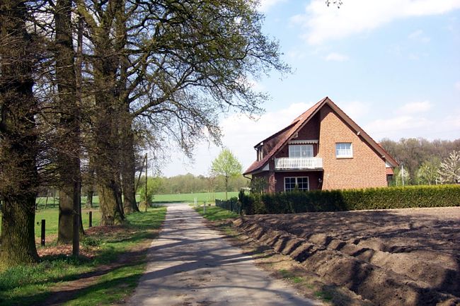 Ein hbsches, etwas abgelegenes Haus