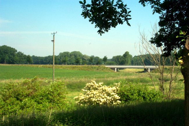 Eine kleine Brcke die ber die Berkel fhrt