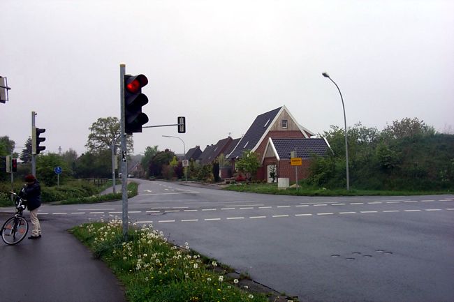 Hier kreuzt der Immingfeldweg den Westfalenring