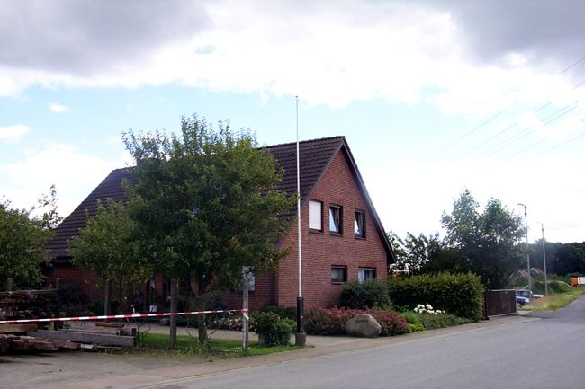 Ein hbsches Haus mit gepflegte Anlagen
